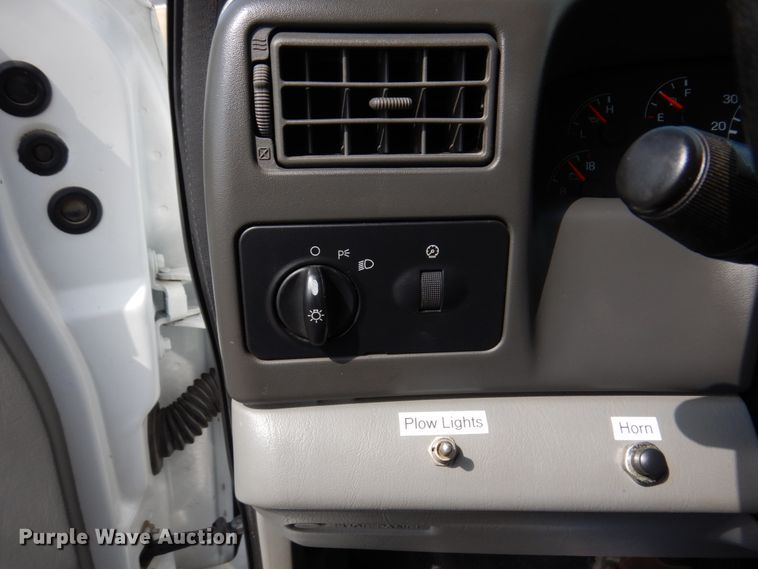 image for item IM9945 2008 Ford F750  dump truck