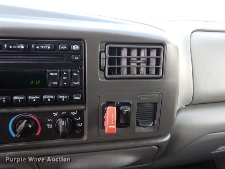 image for item IM9945 2008 Ford F750  dump truck