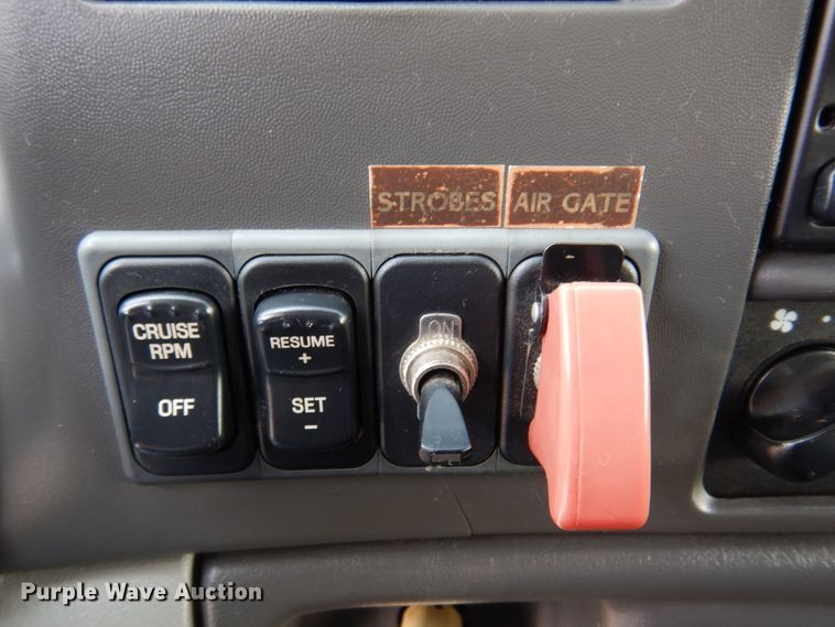 image for item IM9945 2008 Ford F750  dump truck