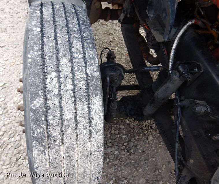 image for item IM9945 2008 Ford F750  dump truck