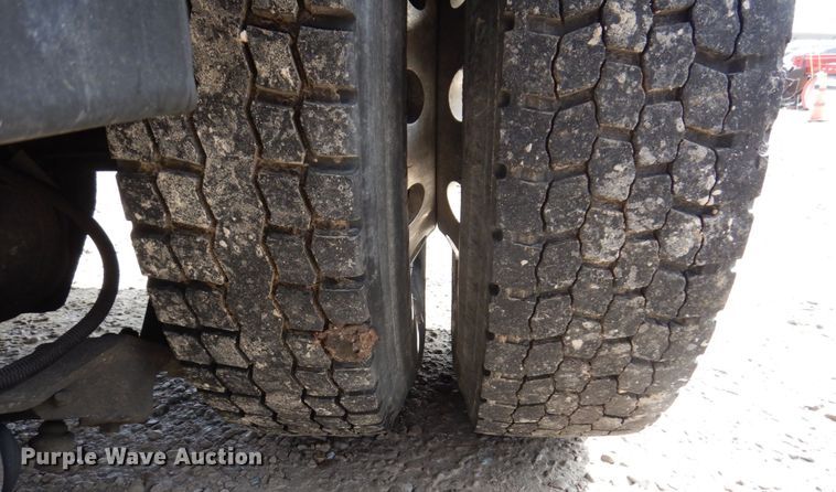 image for item IM9945 2008 Ford F750  dump truck