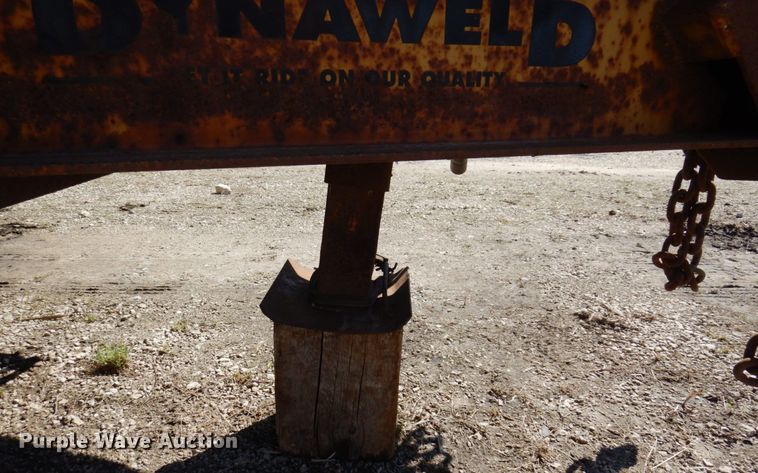 image for item IM9946 2000 Dyna Weld  equipment trailer