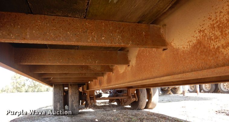 image for item IM9946 2000 Dyna Weld  equipment trailer