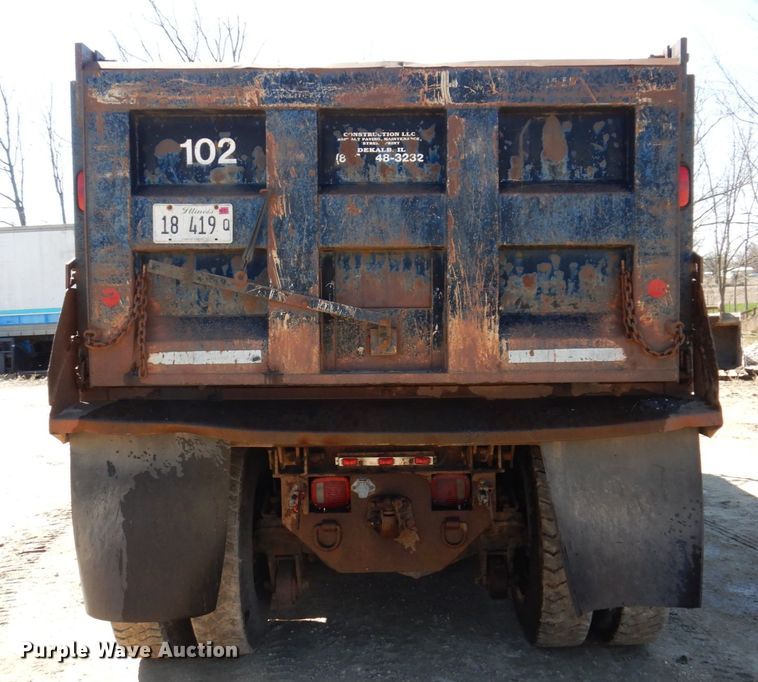 image for item IM9947 1994 Mack CH600  dump truck