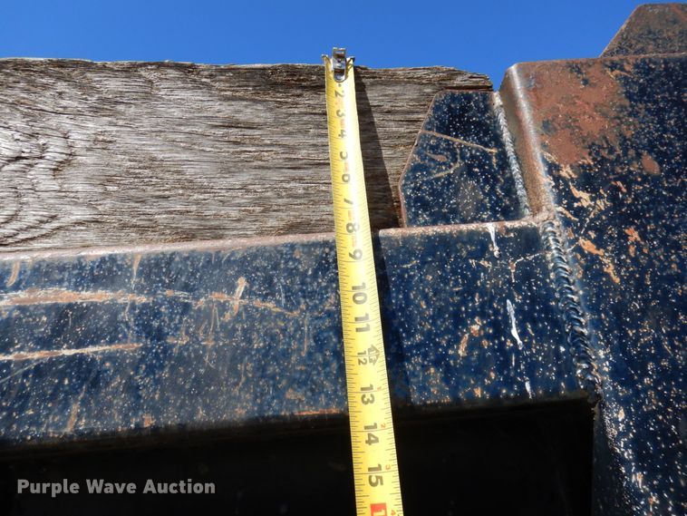 image for item IM9947 1994 Mack CH600  dump truck