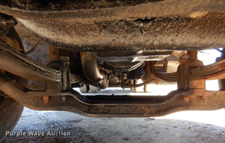 image for item IM9947 1994 Mack CH600  dump truck