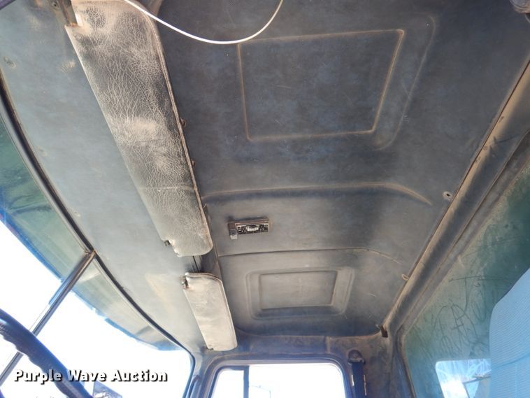 image for item IM9947 1994 Mack CH600  dump truck