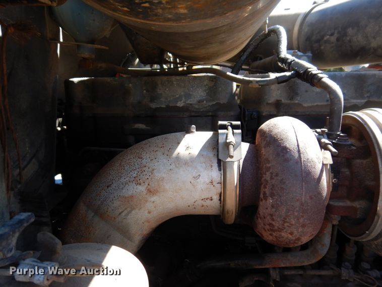 image for item IM9947 1994 Mack CH600  dump truck