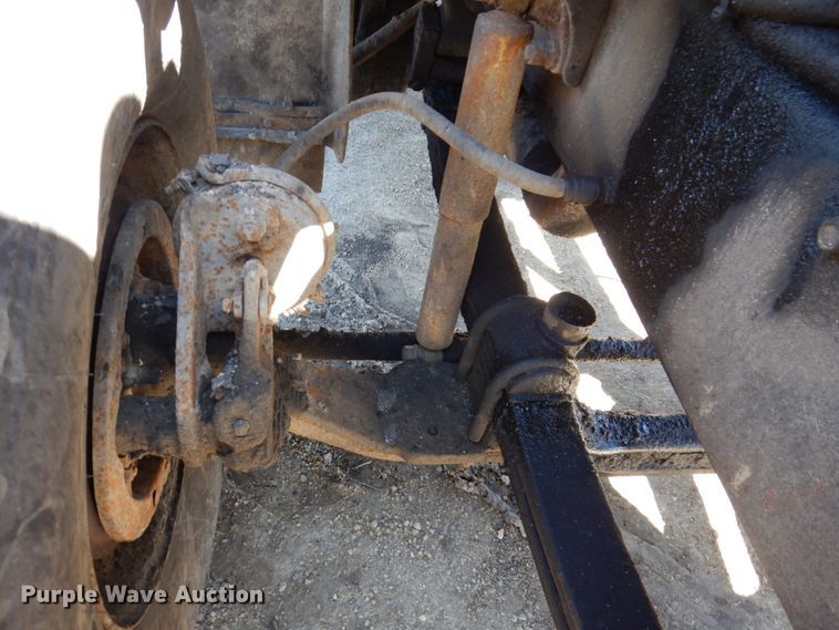 image for item IM9947 1994 Mack CH600  dump truck