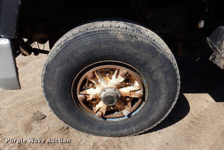 image for item IM9947 1994 Mack CH600  dump truck