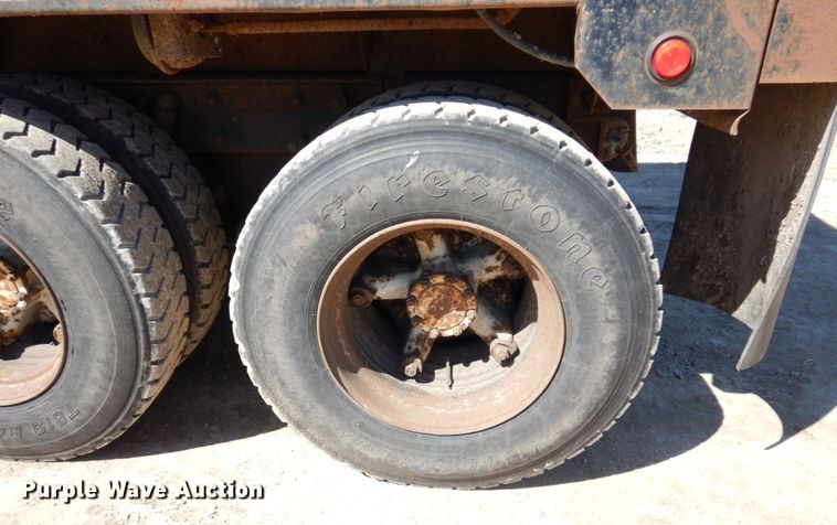 image for item IM9947 1994 Mack CH600  dump truck