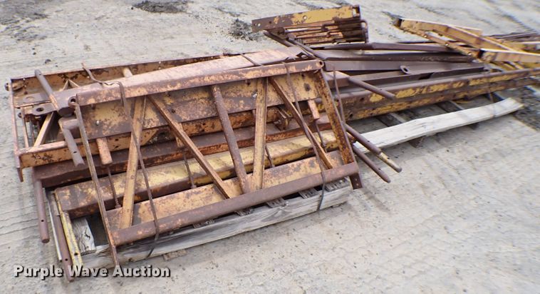 image for item IY9227 Gomaco  bridge deck finisher parts