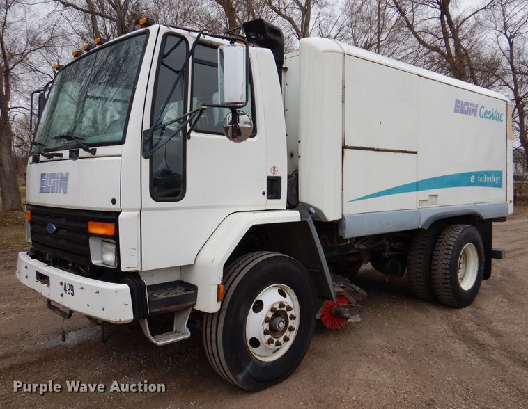 image for item JK9360 1996 Ford CF7000 street sweeper truck