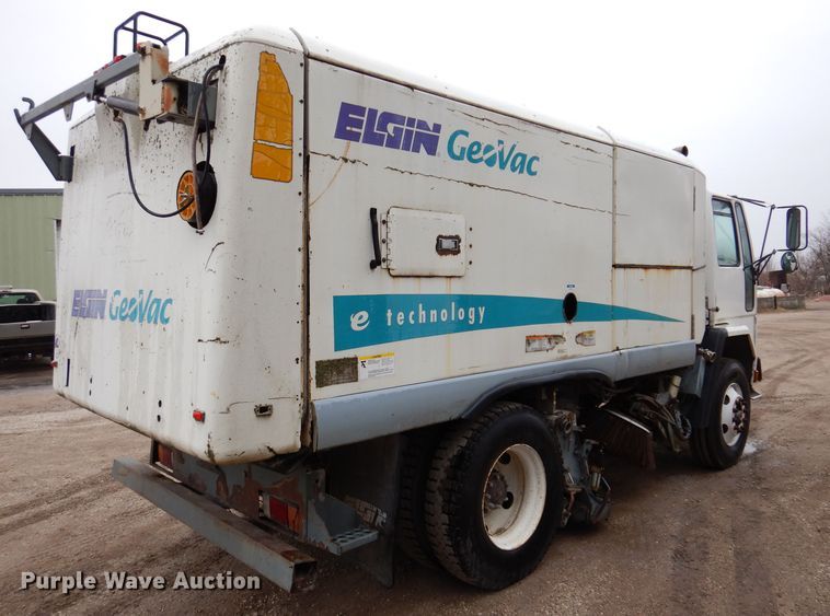 image for item JK9360 1996 Ford CF7000 street sweeper truck