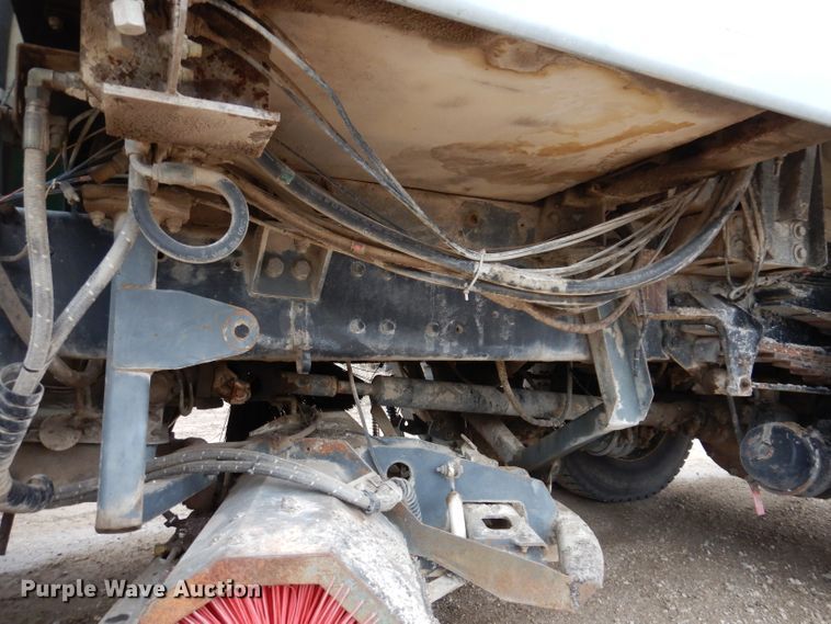 image for item JK9360 1996 Ford CF7000 street sweeper truck