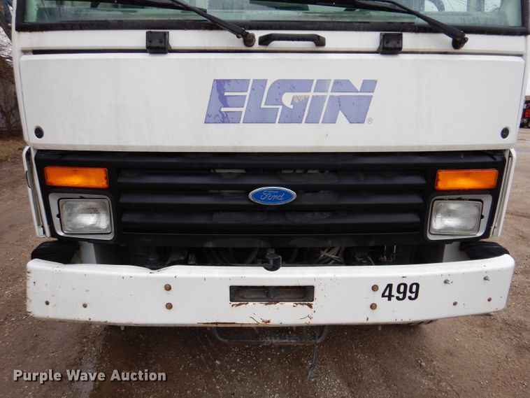 image for item JK9360 1996 Ford CF7000 street sweeper truck