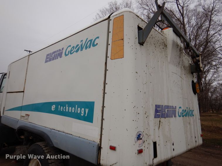 image for item JK9360 1996 Ford CF7000 street sweeper truck