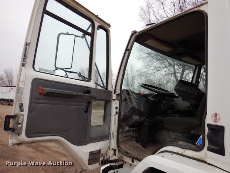 image for item JK9360 1996 Ford CF7000 street sweeper truck