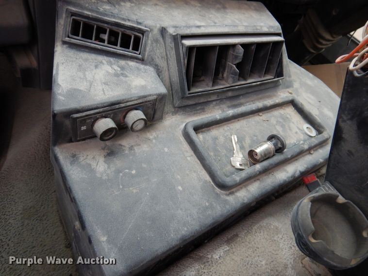 image for item JK9360 1996 Ford CF7000 street sweeper truck