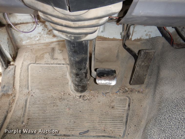 image for item JK9360 1996 Ford CF7000 street sweeper truck