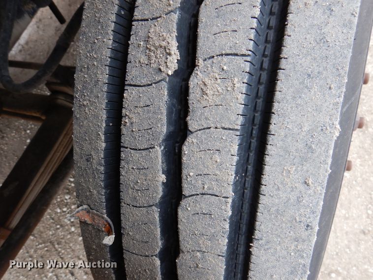 image for item JK9360 1996 Ford CF7000 street sweeper truck