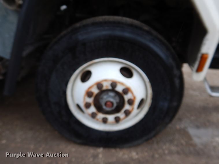 image for item JK9360 1996 Ford CF7000 street sweeper truck