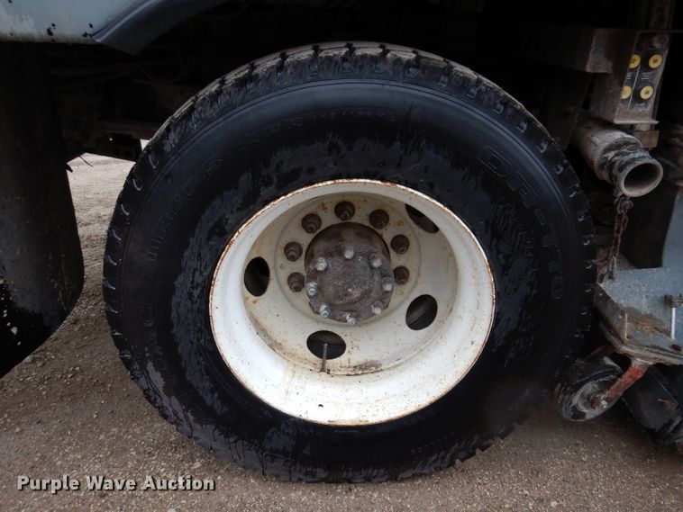 image for item JK9360 1996 Ford CF7000 street sweeper truck