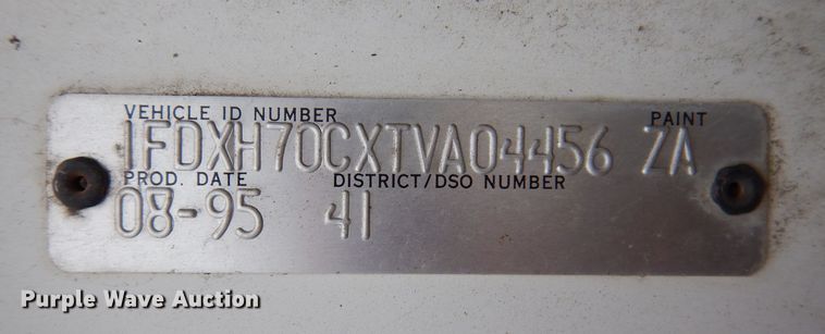 image for item JK9360 1996 Ford CF7000 street sweeper truck