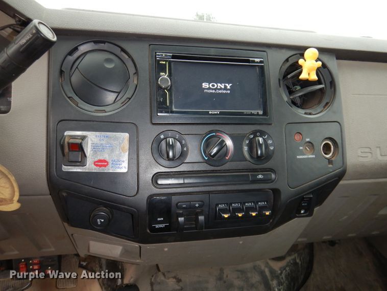 image for item JK9362 2008 Ford F550 Super Duty  utility / service truck