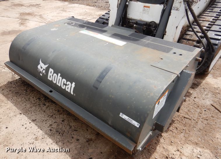 image for item JK9422 2014 Bobcat 72" W skid steer sweeper