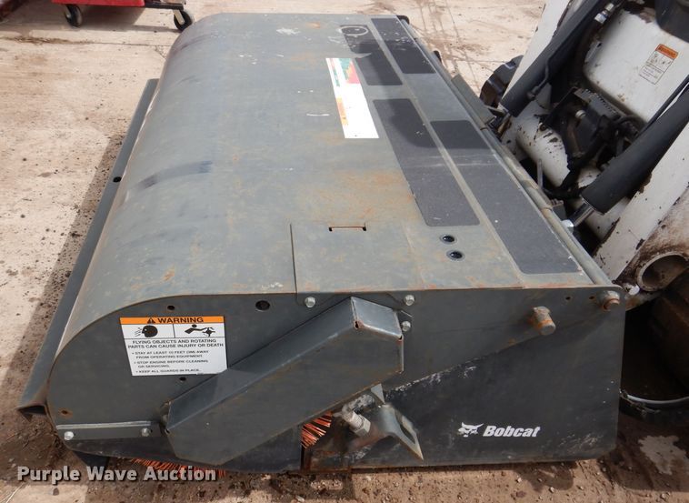 image for item JK9422 2014 Bobcat 72" W skid steer sweeper