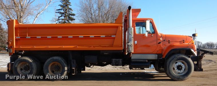 image for item JK9423 2000 International 2554  dump truck