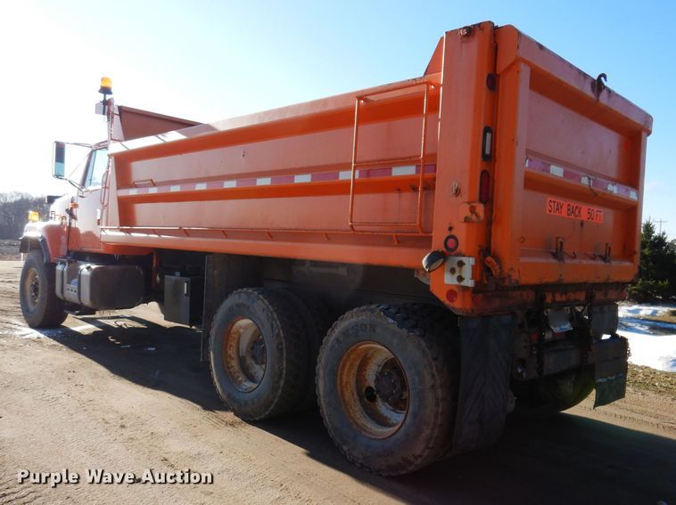 image for item JK9423 2000 International 2554  dump truck