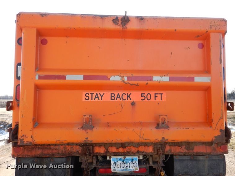 image for item JK9423 2000 International 2554  dump truck