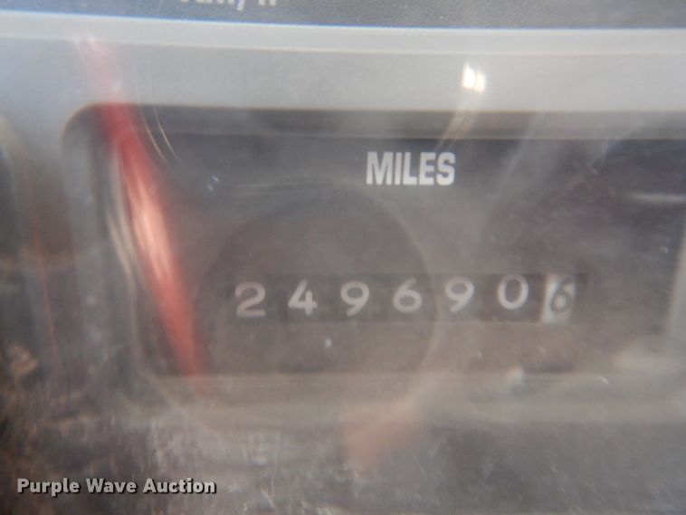 image for item JK9423 2000 International 2554  dump truck