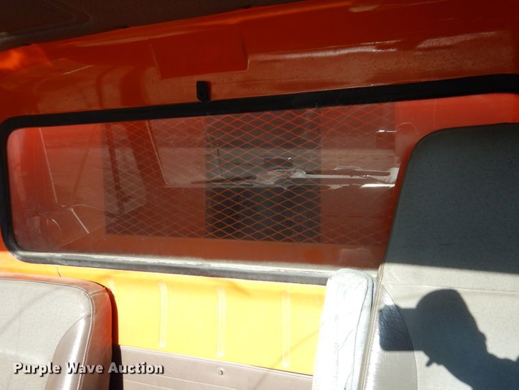 image for item JK9423 2000 International 2554  dump truck