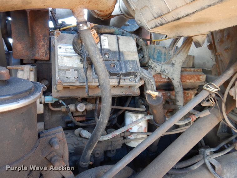 image for item JK9423 2000 International 2554  dump truck