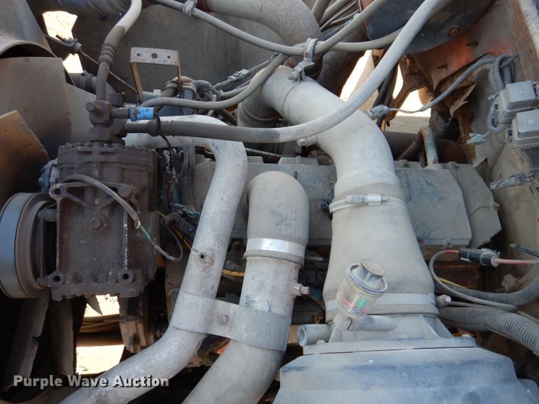 image for item JK9423 2000 International 2554  dump truck