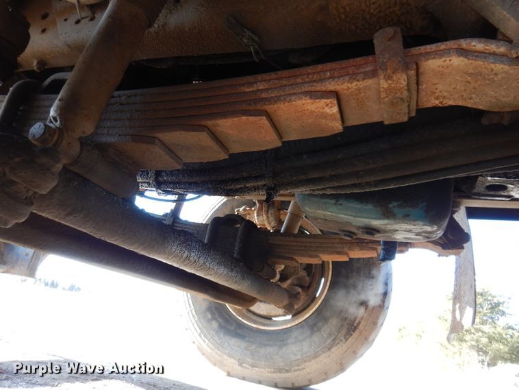 image for item JK9423 2000 International 2554  dump truck