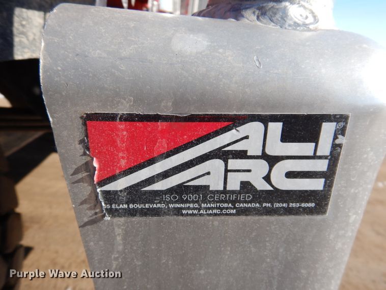 image for item JK9424 2011 Peterbilt 367  dump truck