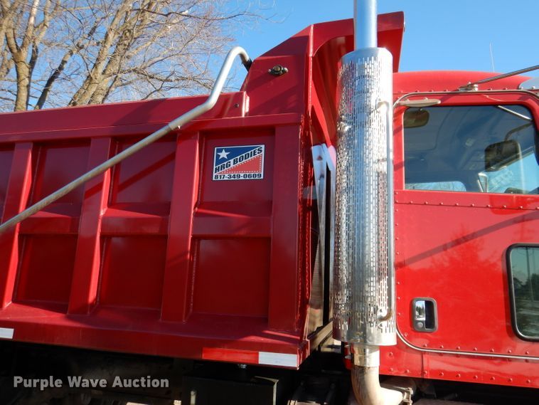 image for item JK9424 2011 Peterbilt 367  dump truck