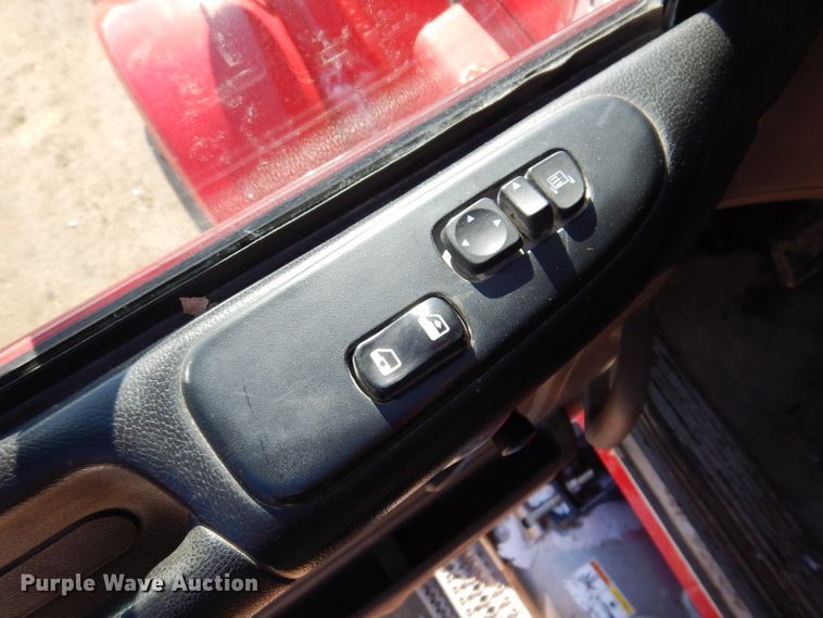 image for item JK9424 2011 Peterbilt 367  dump truck