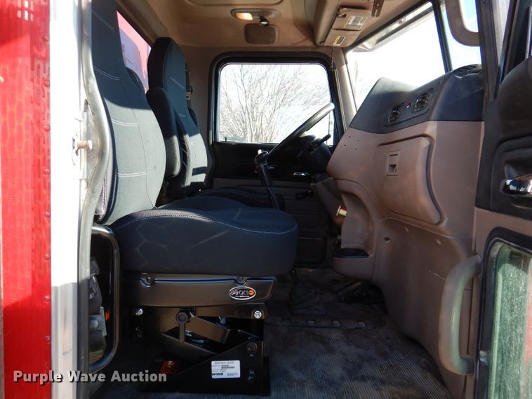 image for item JK9424 2011 Peterbilt 367  dump truck