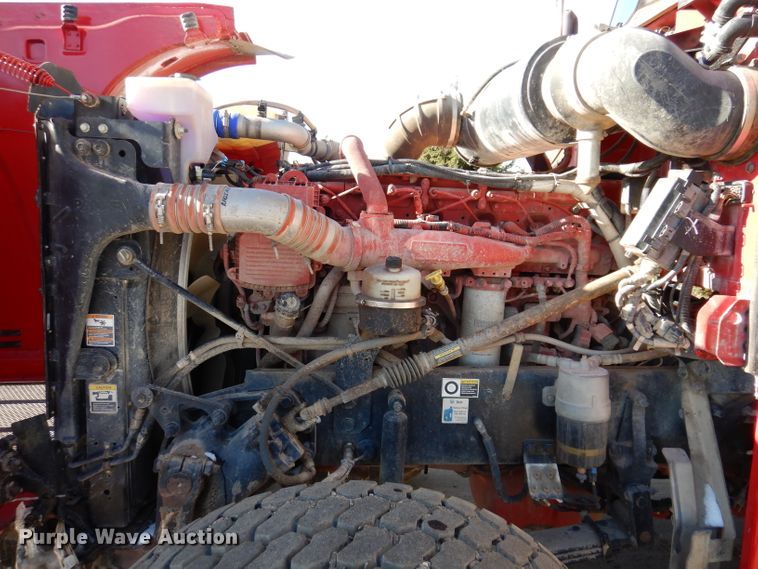 image for item JK9424 2011 Peterbilt 367  dump truck