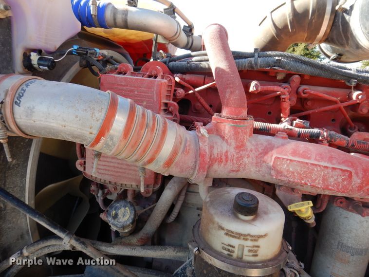 image for item JK9424 2011 Peterbilt 367  dump truck