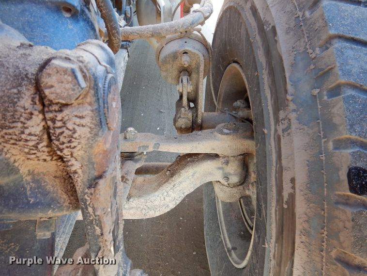 image for item JK9424 2011 Peterbilt 367  dump truck