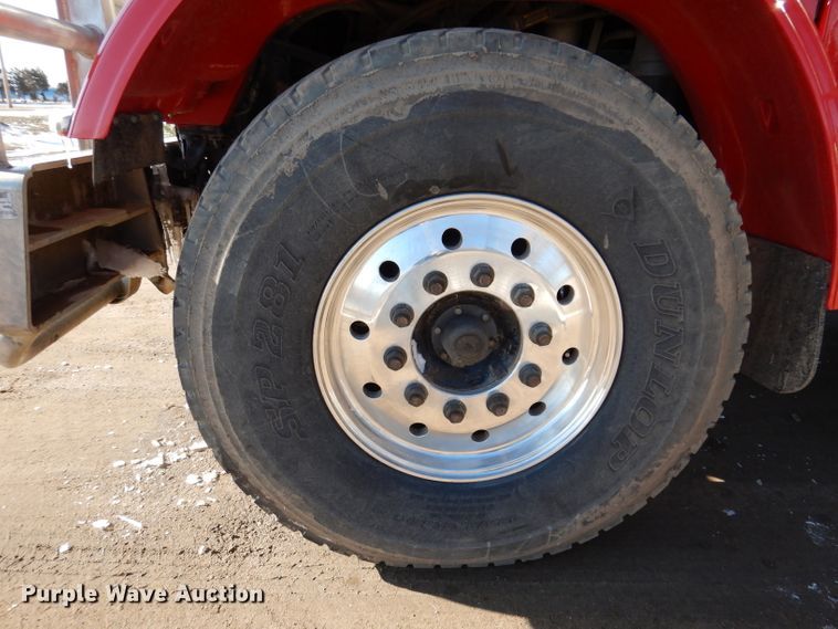 image for item JK9424 2011 Peterbilt 367  dump truck