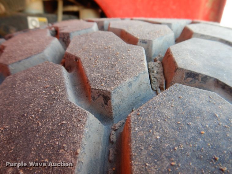 image for item JK9424 2011 Peterbilt 367  dump truck