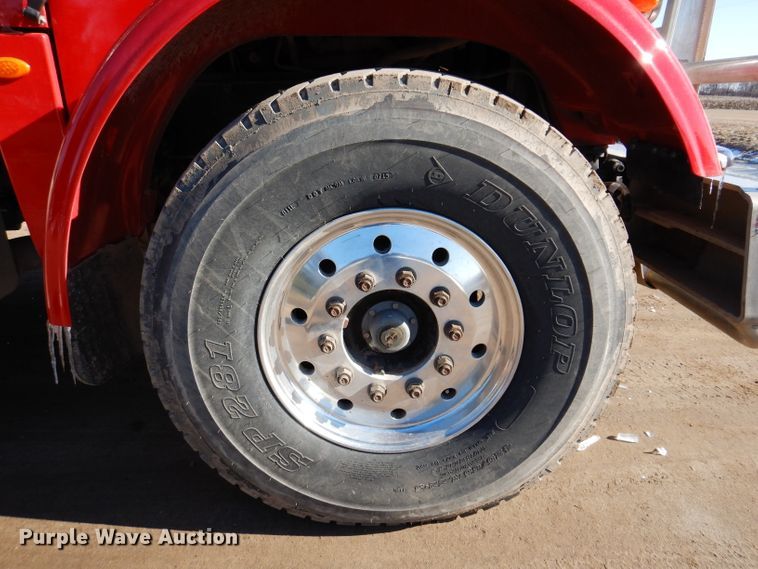 image for item JK9424 2011 Peterbilt 367  dump truck