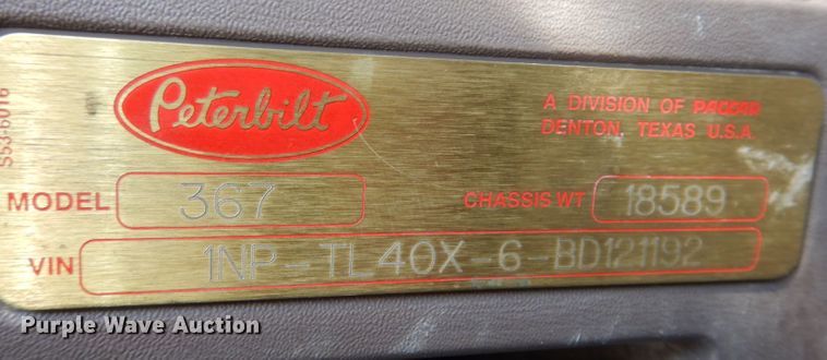 image for item JK9424 2011 Peterbilt 367  dump truck